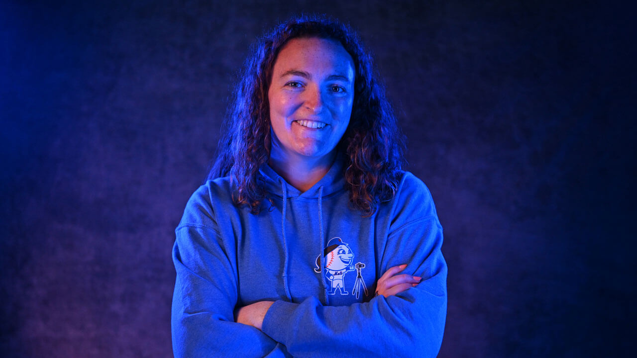 Individual poses for a headshot.